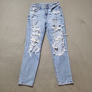 American Eagle Distressed Mom Jeans Sz 2 Regular